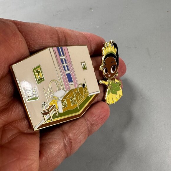 Disney Tiana Darlings Trading Pin Princess Room Brooch Jewelry Accessories Badge - Picture 6 of 11